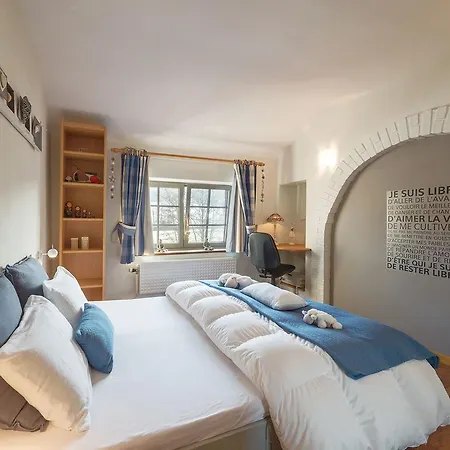 Деревянный коттедж Clos Du Ry De Snaye Борен